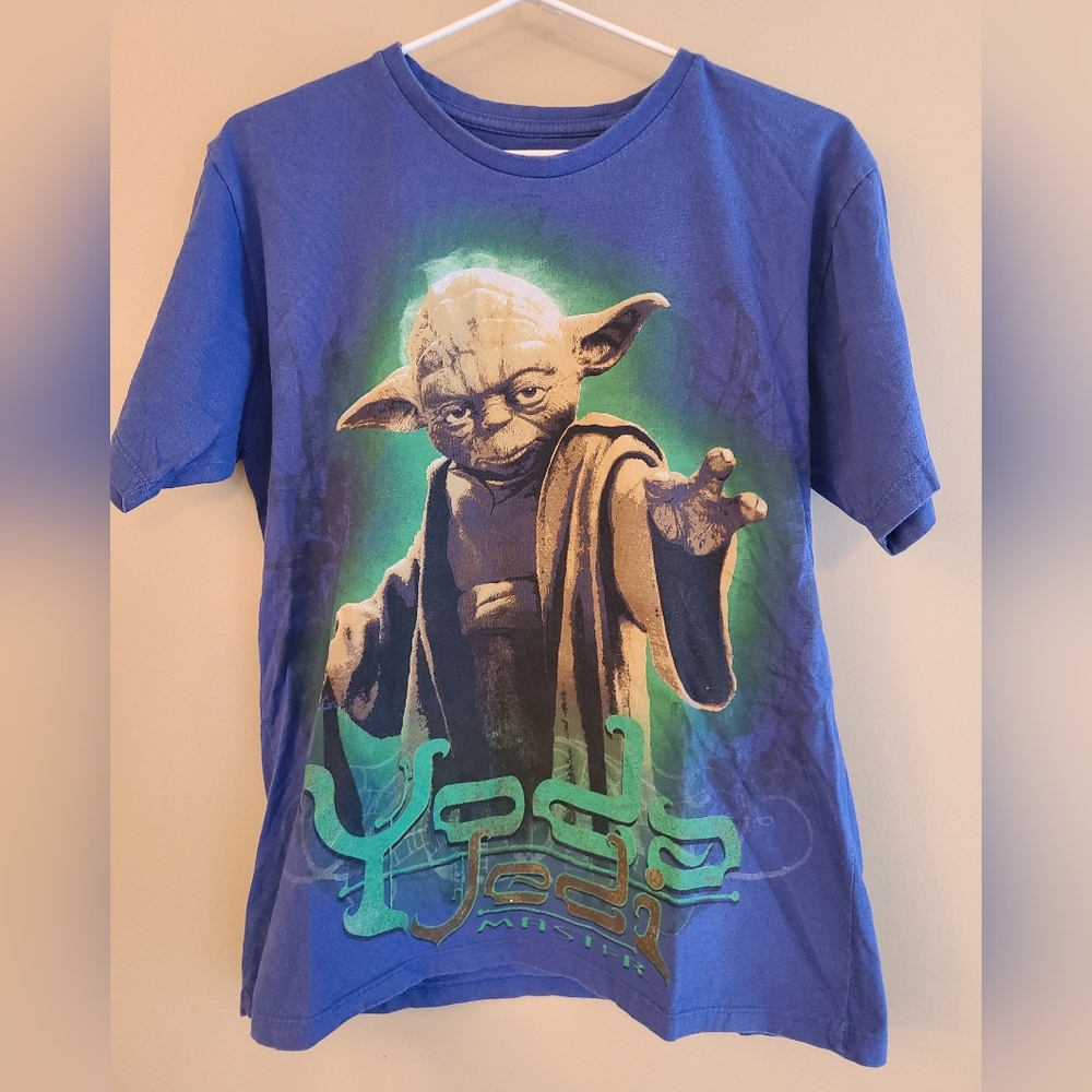 Star Wars. YODA Jedi Master Tee. GUC. Medium.